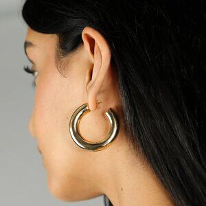 Baseline Gold Chubby Hoops